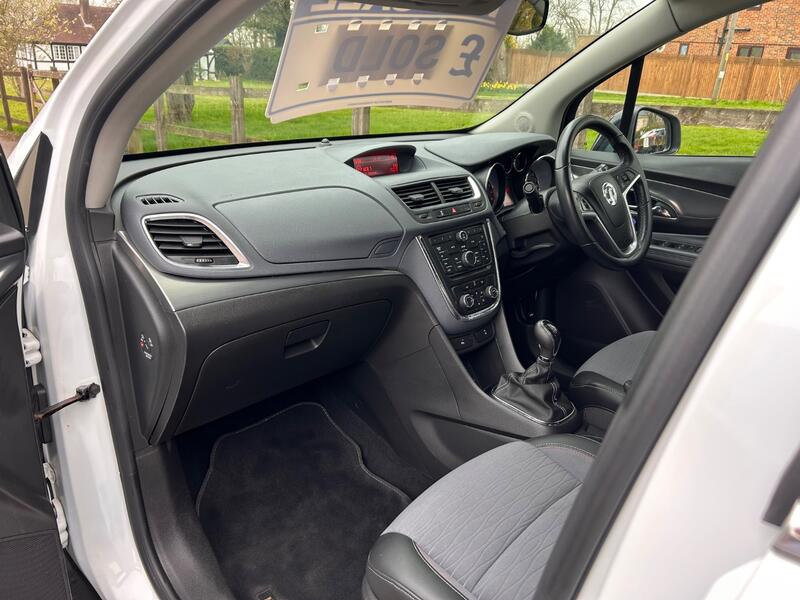 VAUXHALL MOKKA