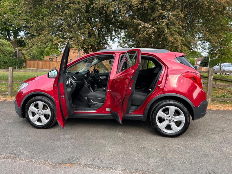 VAUXHALL MOKKA
