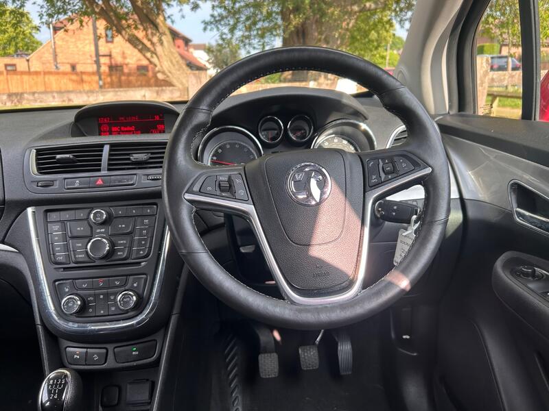 VAUXHALL MOKKA