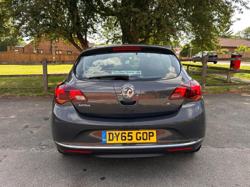 VAUXHALL ASTRA