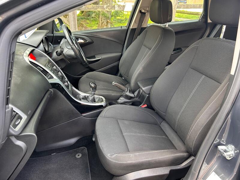 VAUXHALL ASTRA