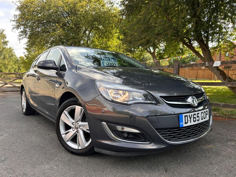 VAUXHALL ASTRA