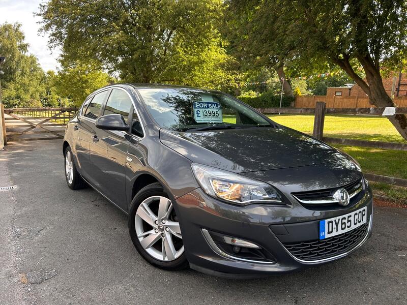 VAUXHALL ASTRA