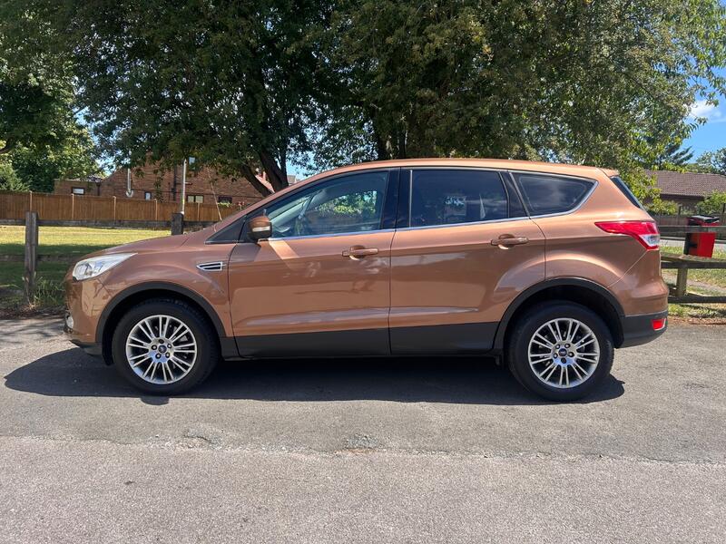 FORD KUGA